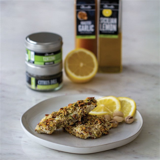 Sprø pistasjpanert fisk med sitron og dill