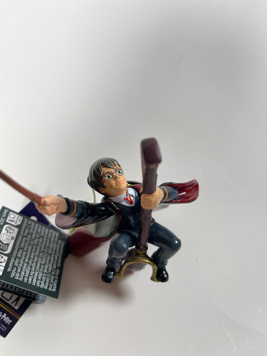 3D Harry Potter på kosteskaft 7cm